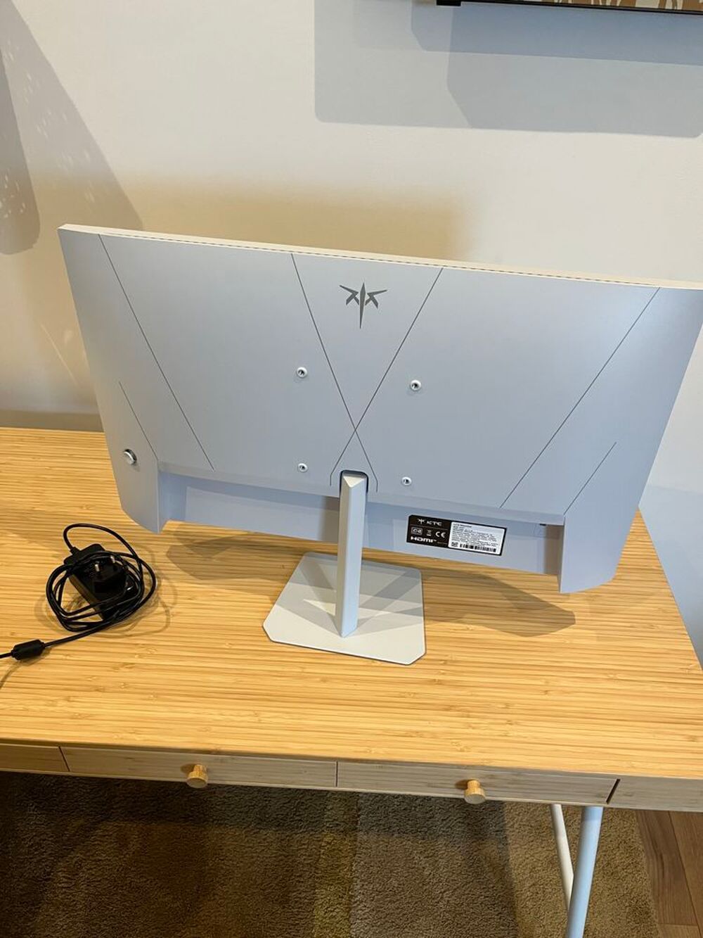 Ecran gaming KTC 24 pouces 240Hz Matériel informatique