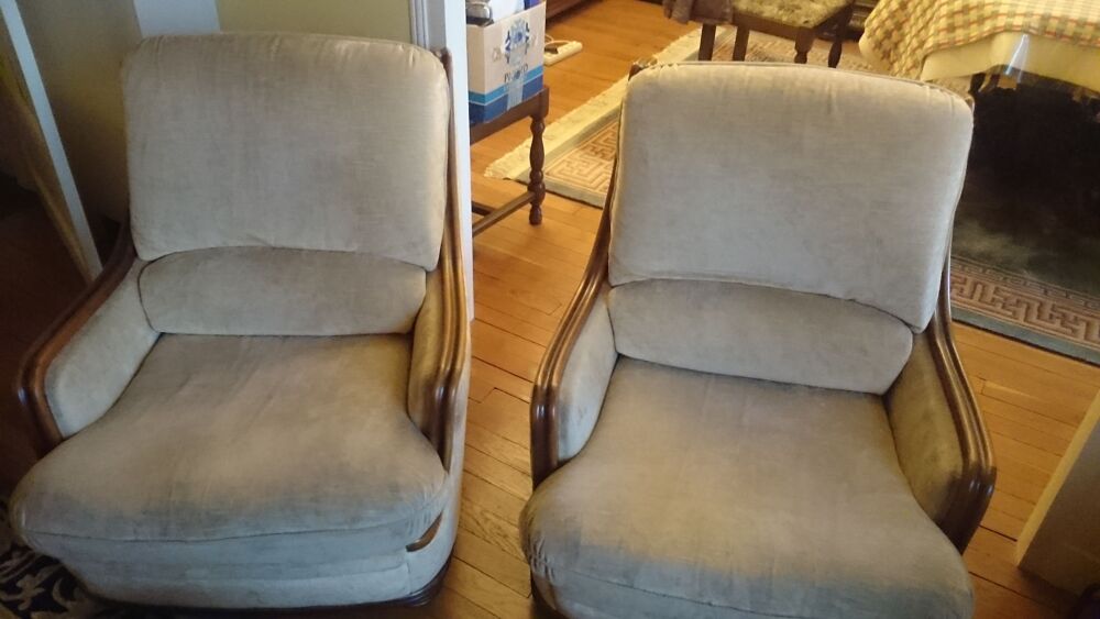 Canape convertible et fauteuils Meubles