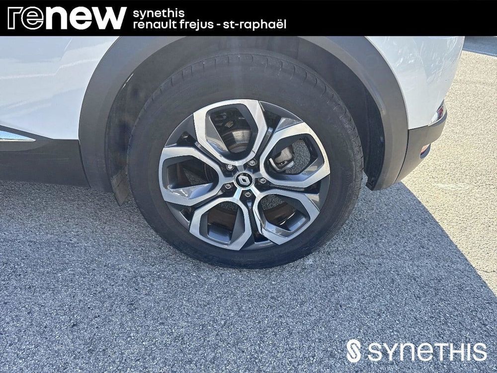 Captur E-Tech full hybrid 145 Techno 2023 occasion 83600 Fr&eacute;jus