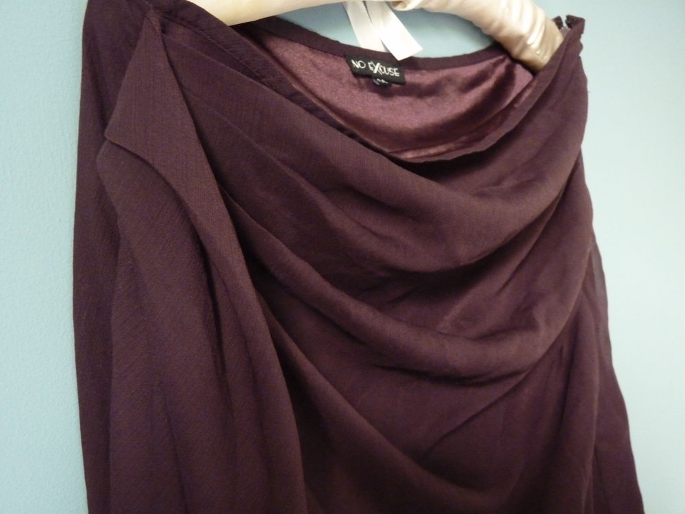 Achetez jupe femme 44 voile quasi neuf annonce vente Brienne le