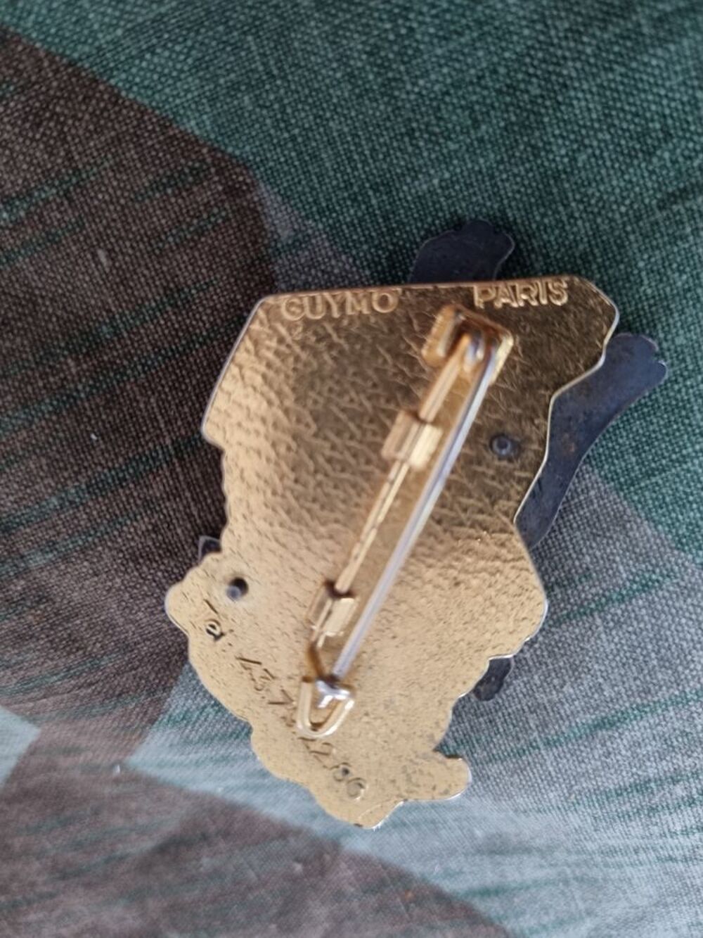 MIL/0003 : Insigne op&eacute;ration &eacute;pervier 