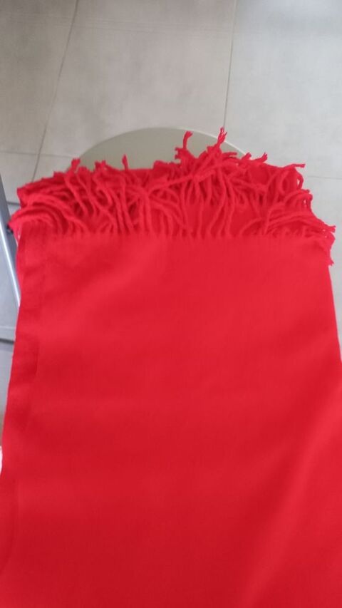 Belle �tole en pure cachemire
Rouge
15 Marseille 4 (13)