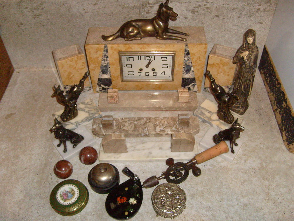 Plusieurs choses ancienne 