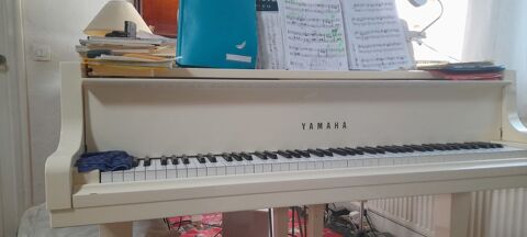 Piano YAMAHA GH1 1995 Exellent ETAT
1ere main  . Vauhallan (91)