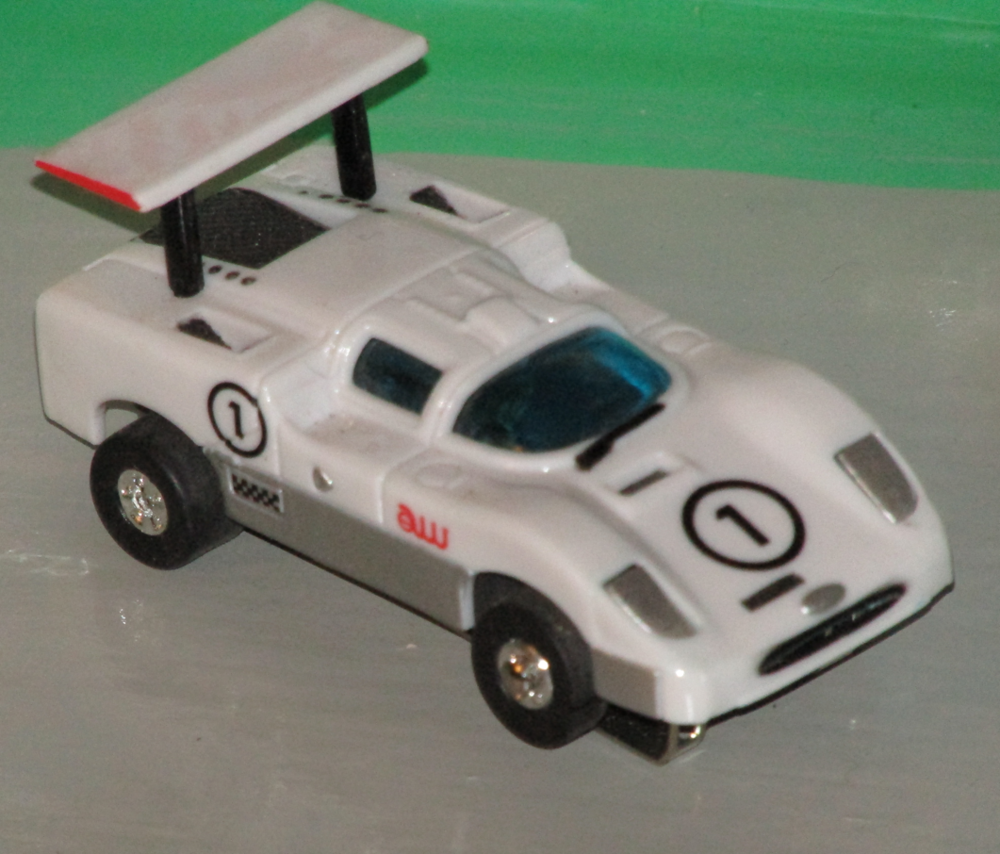 Tr&egrave;s rare Autoworld T-Jet Chaparral 2F blanche Jeux / jouets