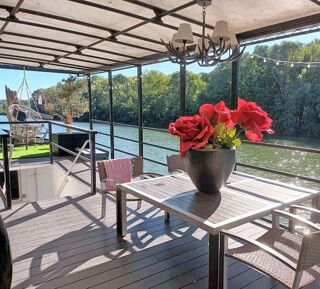  P�niche � vendre 6 pi�ces 250 m�