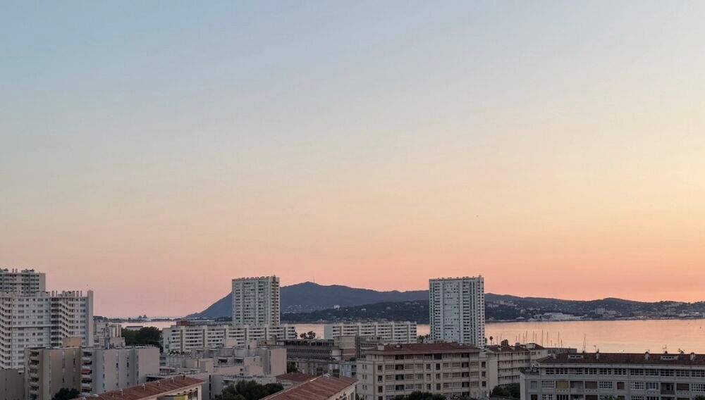 Vente Appartement Rare appart T3/4 vue Mer Toulon