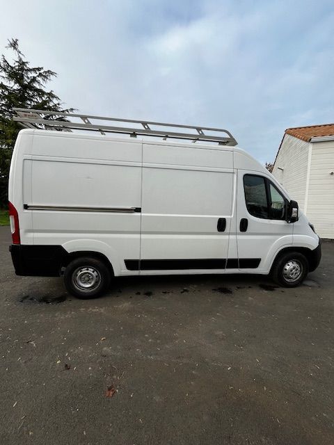 Peugeot Boxer BOXER CA 335 L2H1 2.2 HDi 100 2020 occasion Chantonnay 85110