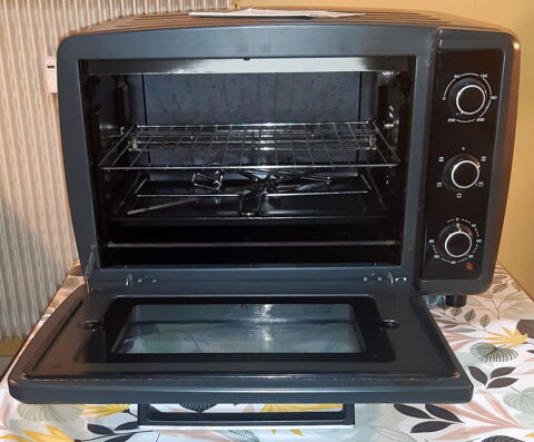 Mini Four BRANDT FC400MB 50 Illkirch-Graffenstaden (67)