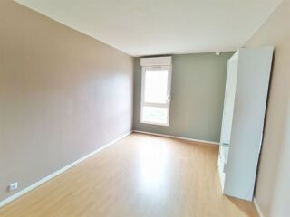  Appartement � vendre 4 pi�ces 96 m�