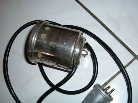 LAJUGIE (microphone de 1950) 99 Marckolsheim (67)