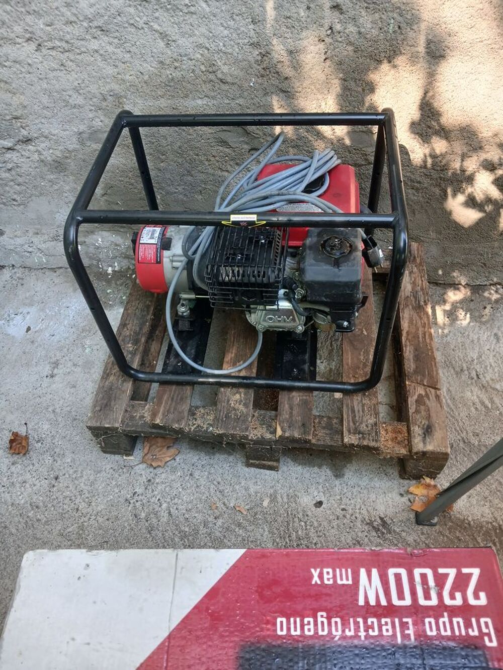 groupe &eacute;lectrog&egrave;ne neuf juste essay&eacute; Bricolage