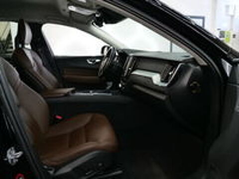 XC60 D4 AWD 190 ch Geatronic8 Business 2017 occasion 69330 Pusignan