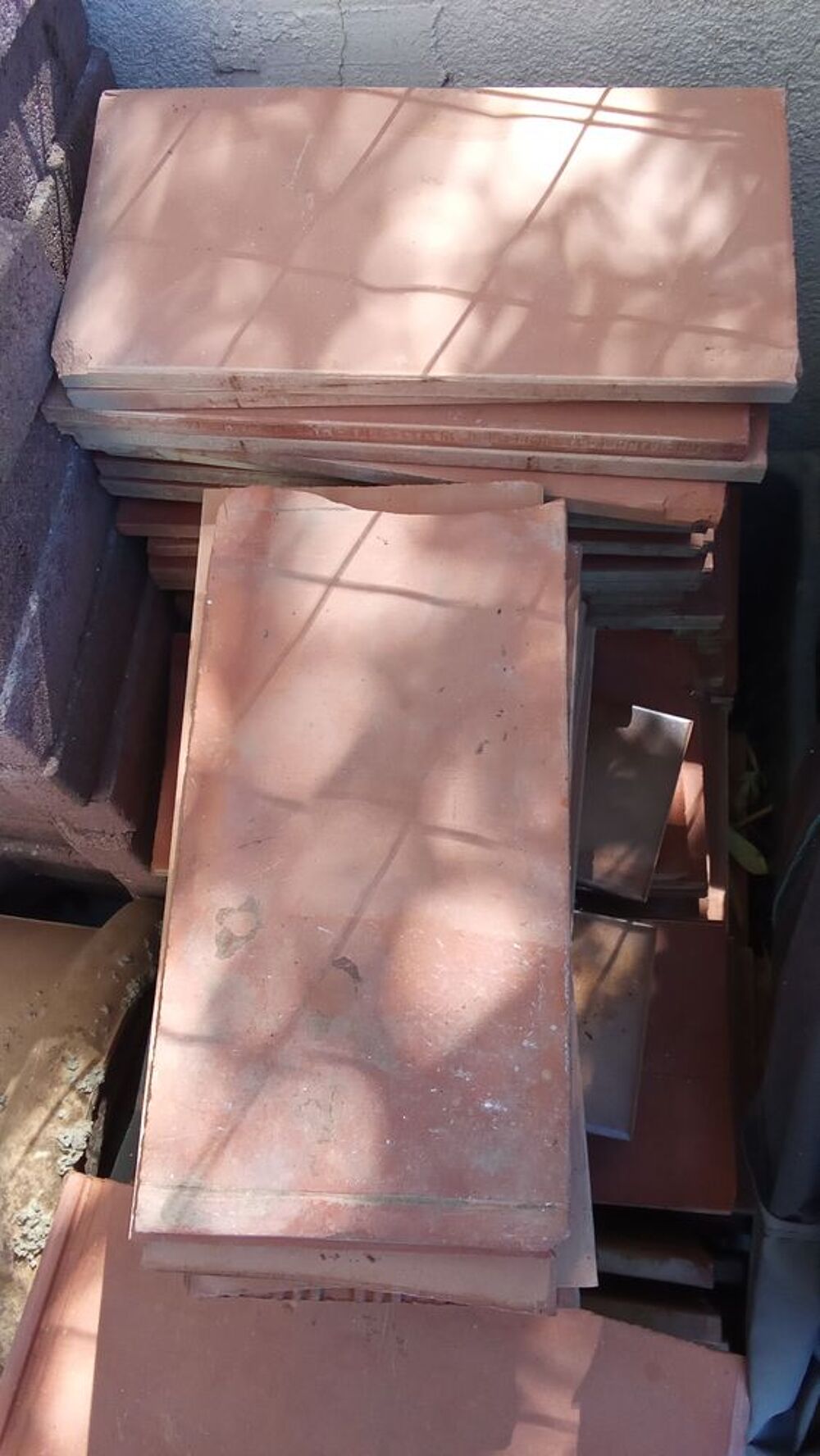 BRIQUES TUILES DIVERSES Bricolage