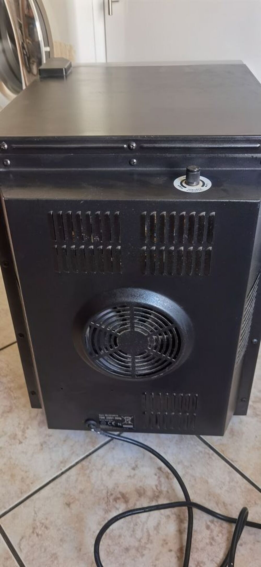 Petite cave &agrave; vin Electrom�nager