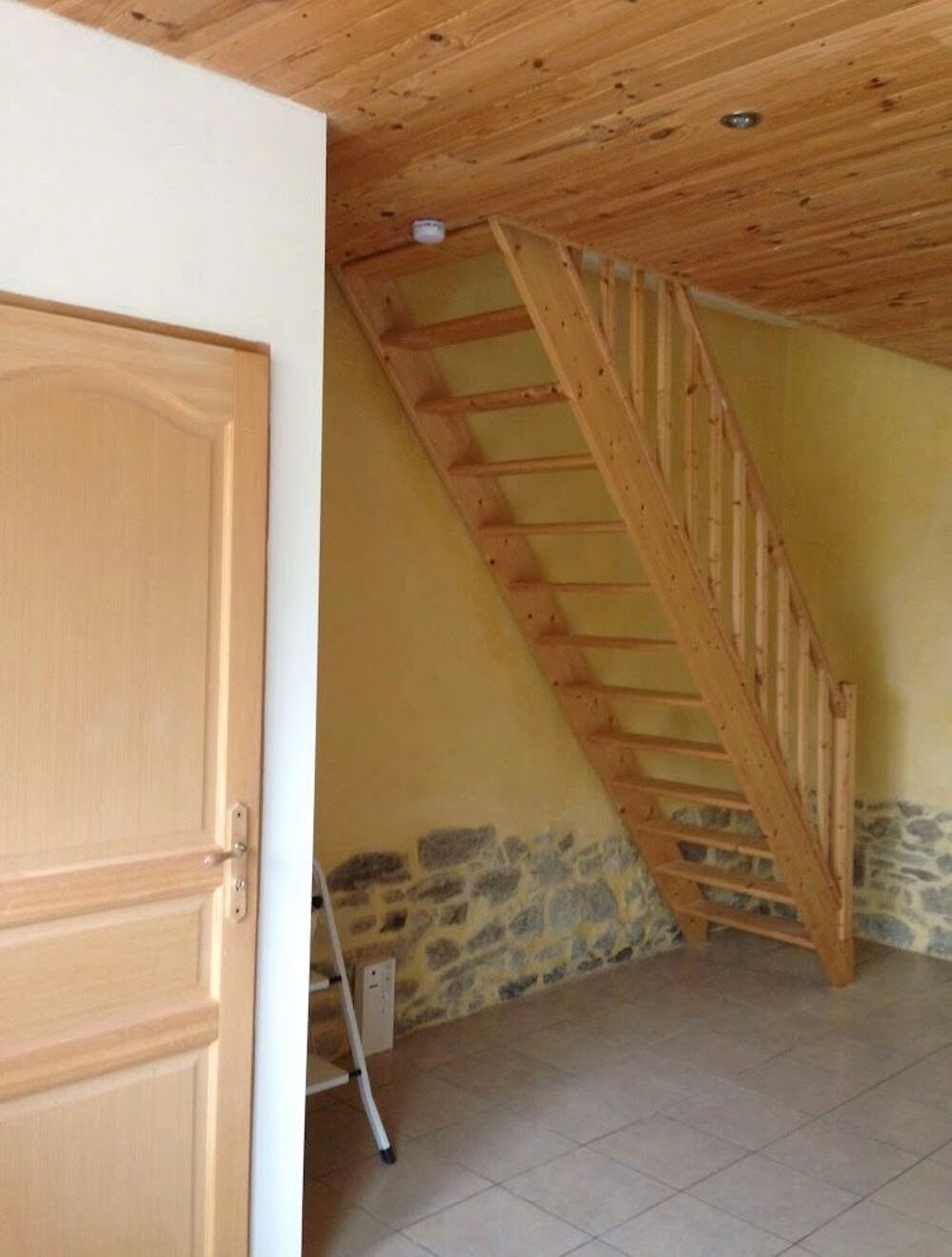 Location Maison Maisonnette 80 m2 Trélivan