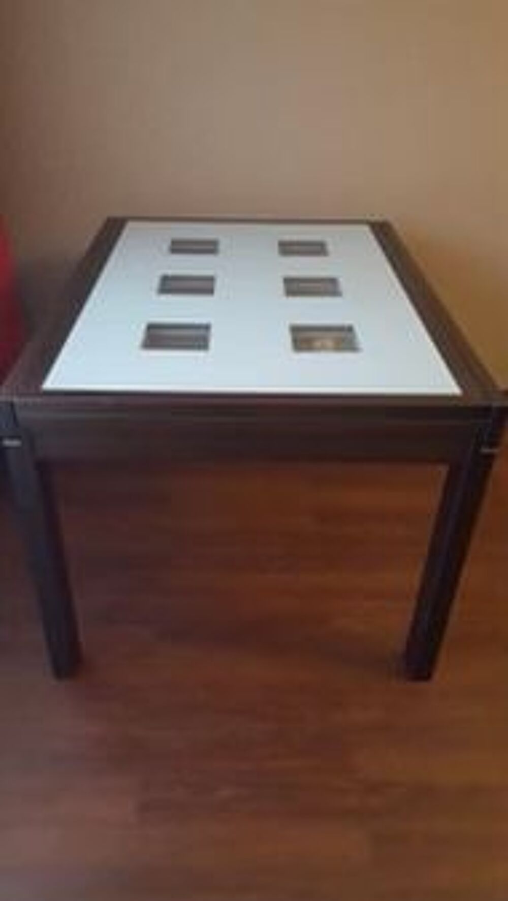 Table en bois et en verre tr&egrave;s bon &eacute;tat Meubles
