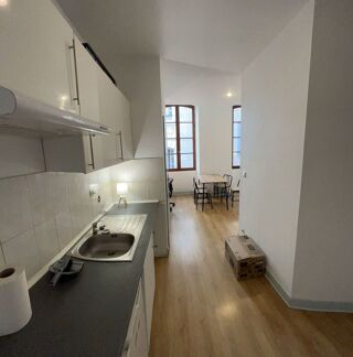  Appartement à louer 1 pièce 25 m²