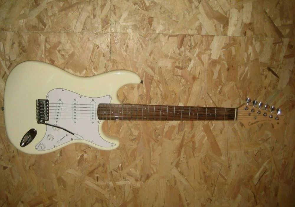 GUITARE ELECTRIQUE GEWA TENSON SERIE CALIFORNIA ST SPECIAL Instruments de musique