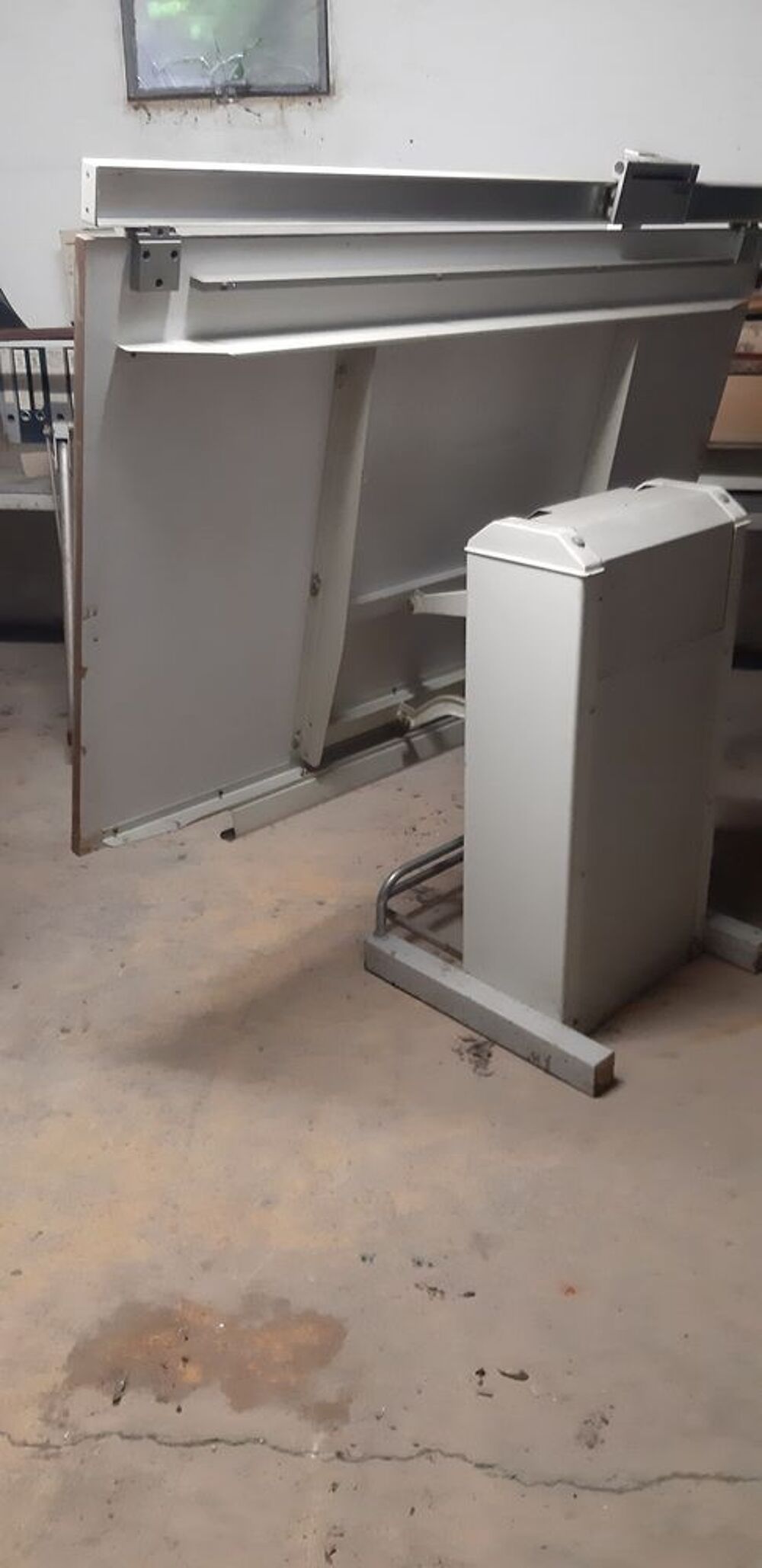 TABLE A DESSIN INDUSTRIEL Matriel informatique
