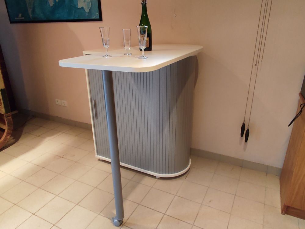 Meuble desserte avec table pivotante Meubles