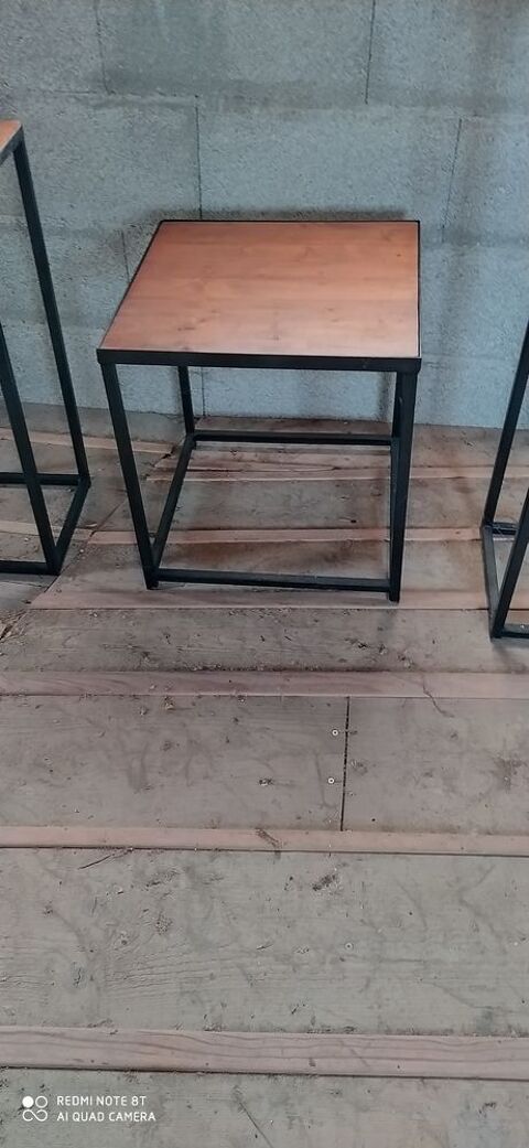 
Style atelier bout de canape 30 Sarras (07)