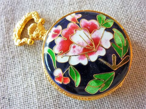 LUC DESROCHES montre gousset émaux cloisonnés 1980 GOC0060 90 Metz (57)