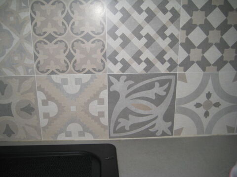 Carreaux de faïence
30 Sainte-Mesme (78)