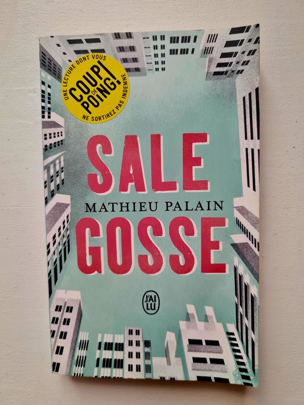 Sale gosse Livres et BD
