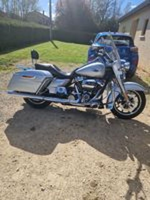 HARLEY-DAVIDSON 2019 occasion 71470 Romenay