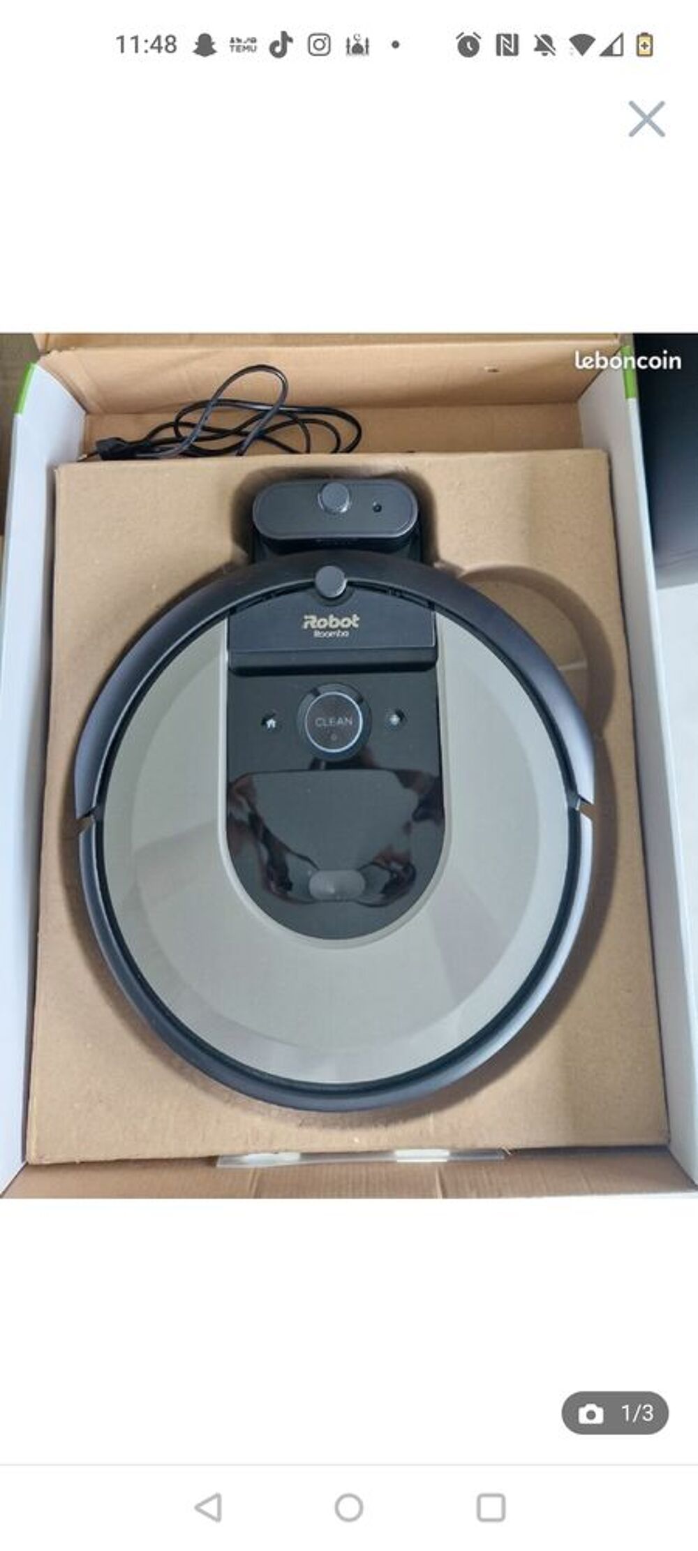 Aspirateur Roomba Neuf i7 Electroménager