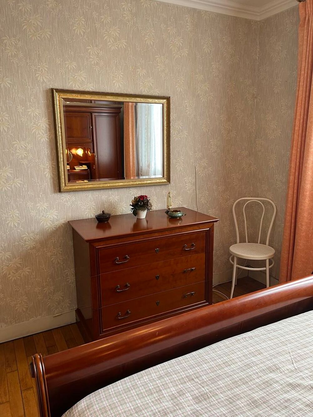 chambre compl&egrave;te lit pont + commode sommier et matelas Meubles