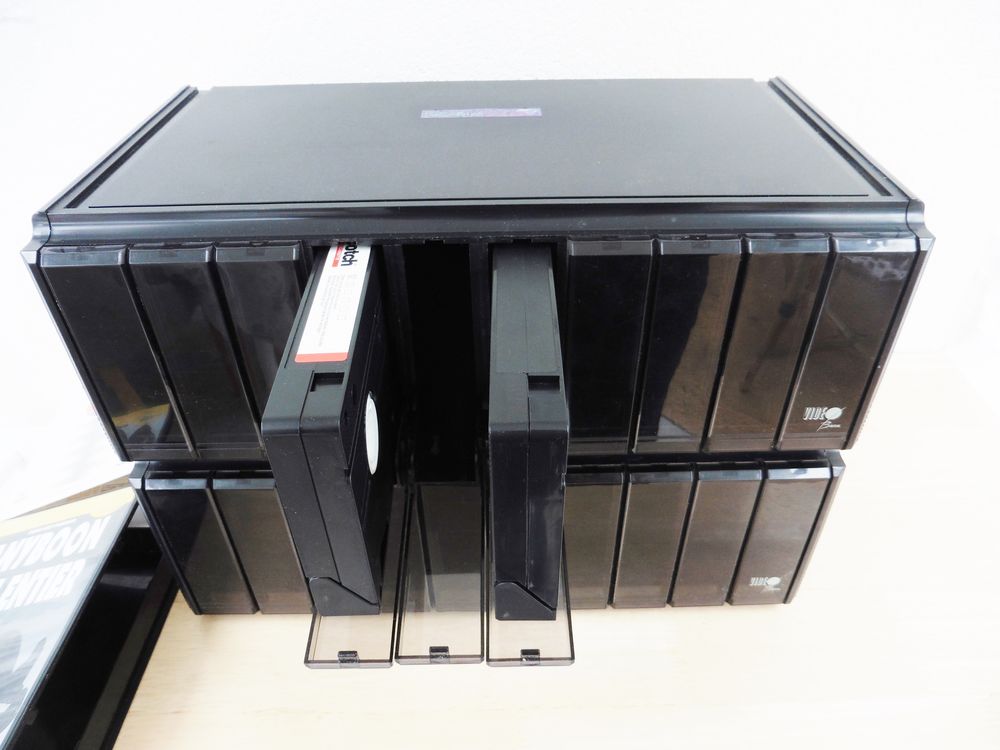 2 Bo&icirc;tes Range Cassettes pour 20 Cassettes
Longueur 30 cm
Audio et hifi