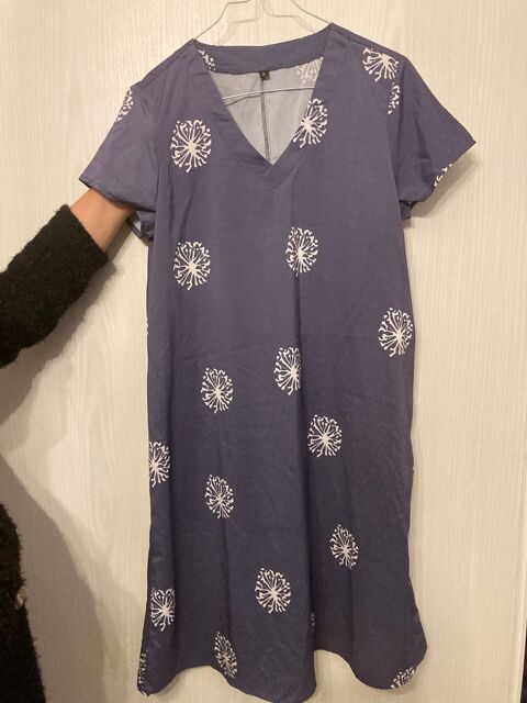ROBE COURTE DE PLAGE, BLEU, SYNTHETIQUE 0 Diémoz (38)