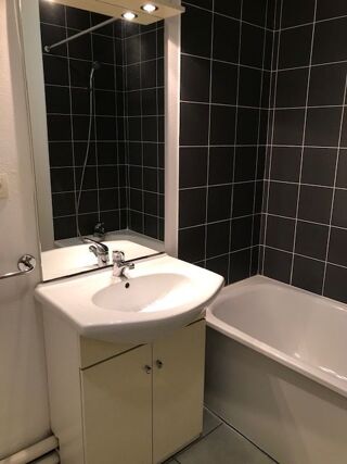  Appartement à louer 1 pièce 19 m²