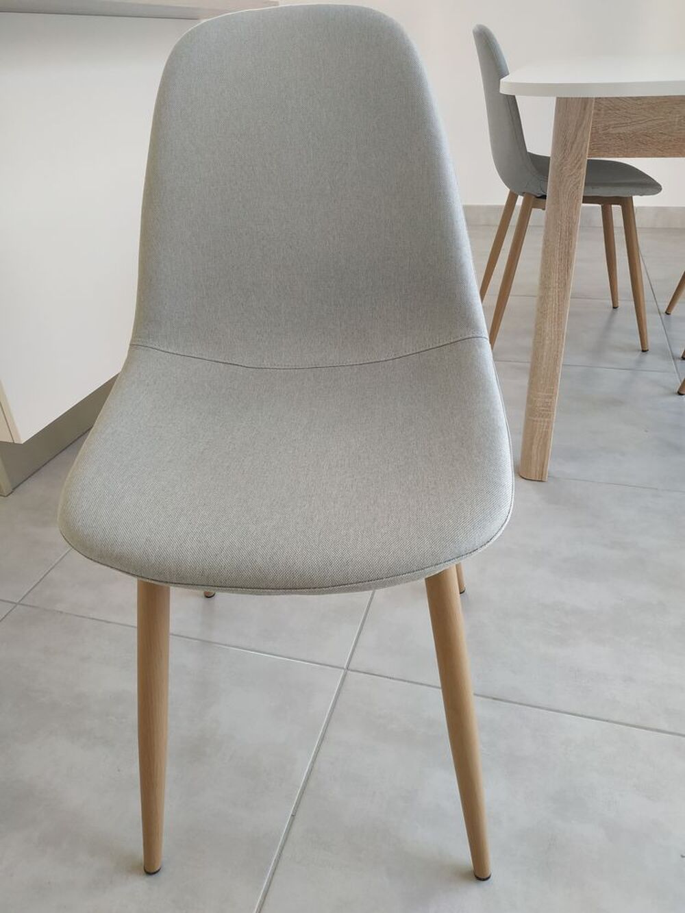 chaise de salle &agrave; manger plus table Meubles