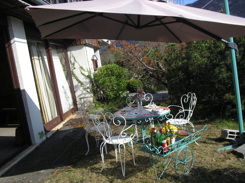 SALON DE JARDIN Jardin