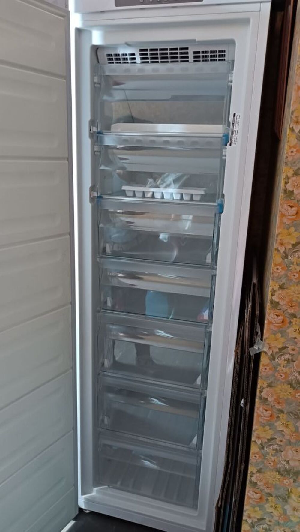 Cong&eacute;lateur armoire
Electroménager