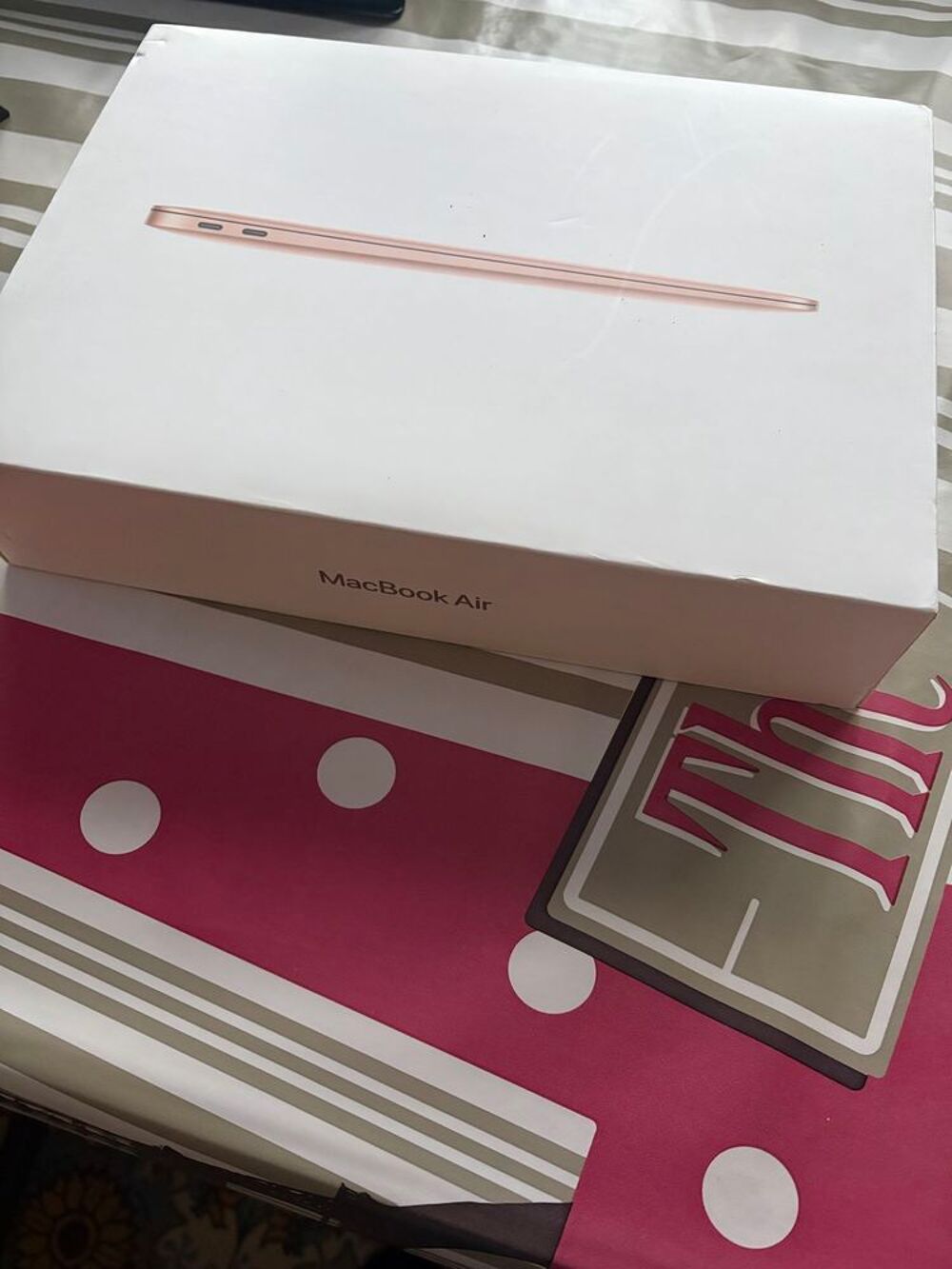 MacBook M1 Téléphones et tablettes