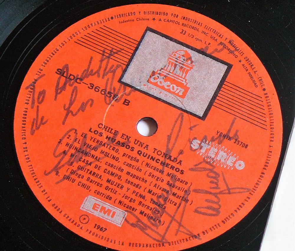 LP d&eacute;dicac&eacute; LOS HUASOS QUINCHEROS : Chile en una Tonada CD et vinyles