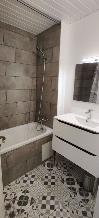  Appartement � louer 5 pi�ces 72 m�