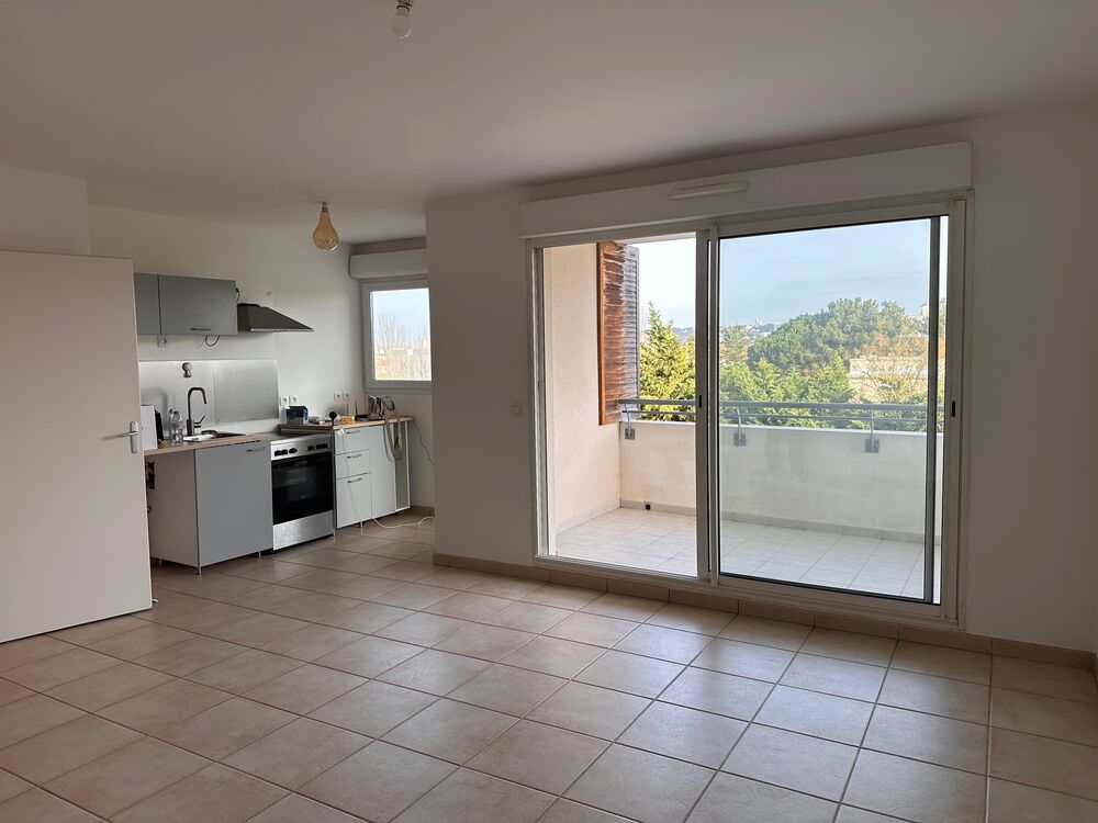 Appartement 2 pièces 46 m² · à Marseille 8 · 46 m² · 240 000 €