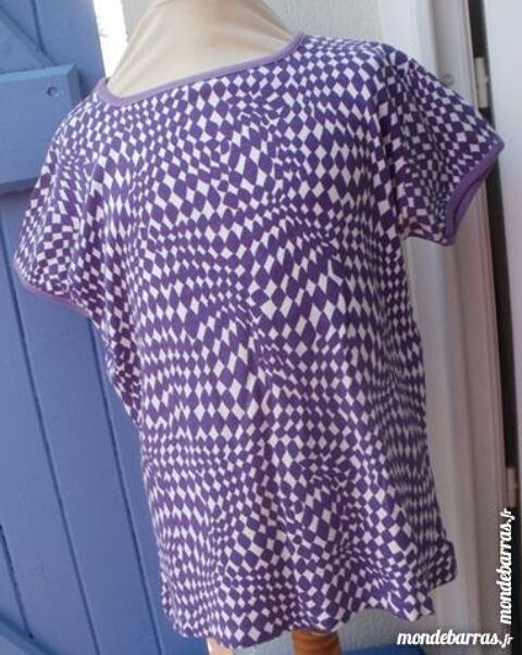 T SHIRT sans manches losanges violet et blanc T 38 2 Montauban (82)