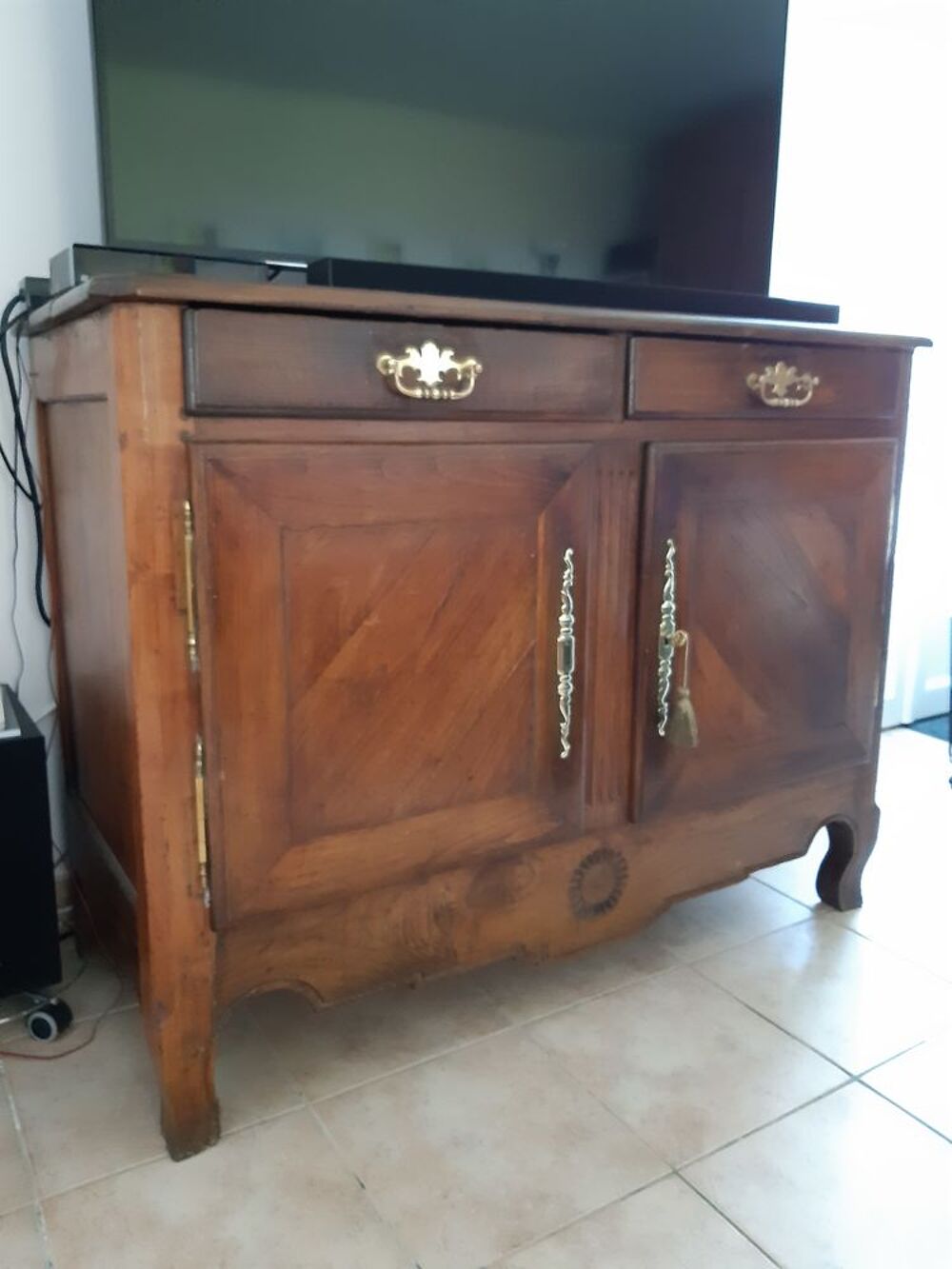 c&egrave;de meubles Meubles