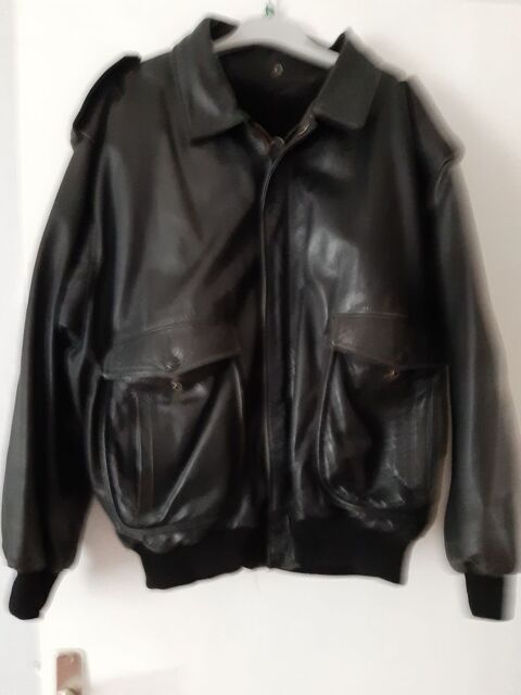 blouson homme en cuir Les Mureaux (78)