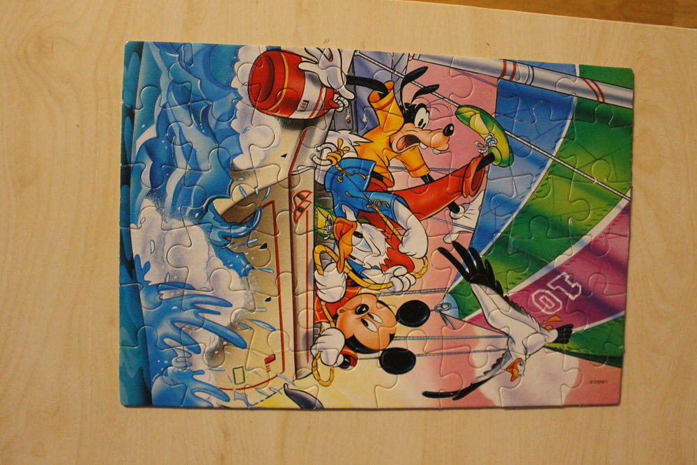 Lot de 3 puzzles x 48 pi&egrave;ces Cl&eacute;mentoni? Disney ? Mickey et Jeux / jouets