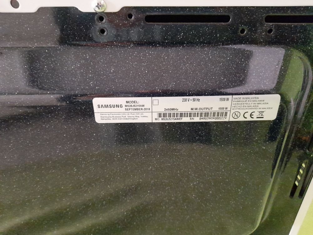 Micro-ondes SAMSUNG 28 litres Electroménager