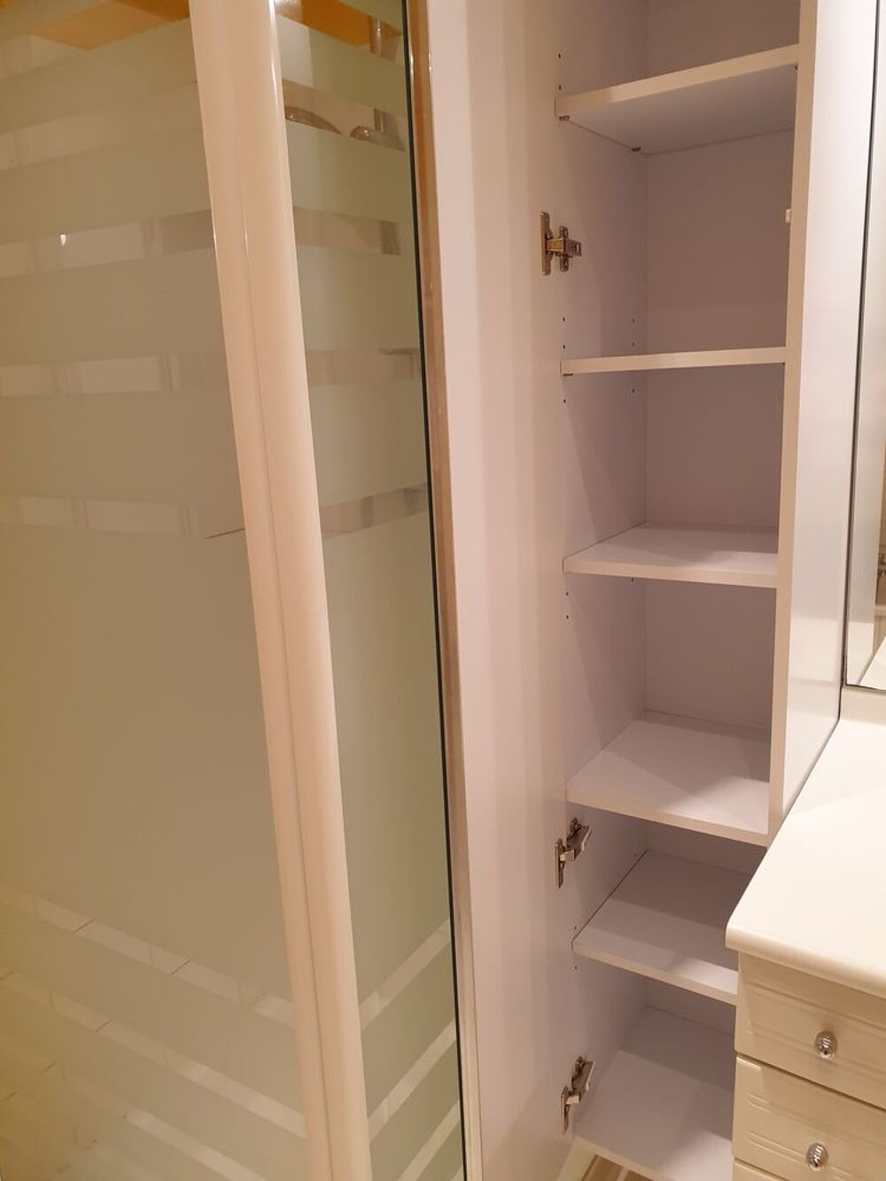 Armoire salle de bain Décoration