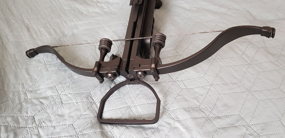 arbal&egrave;te recurve excalibur mag air avec ses accessoires Sports