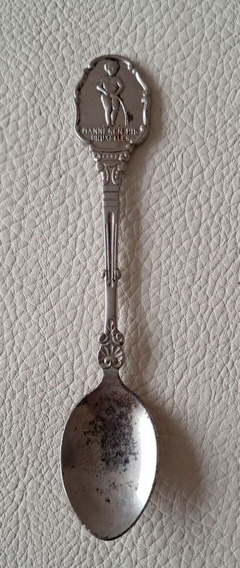 cuill�re � caf� souvenir manneken pis Bruxelles 1 Carnon Plage (34)